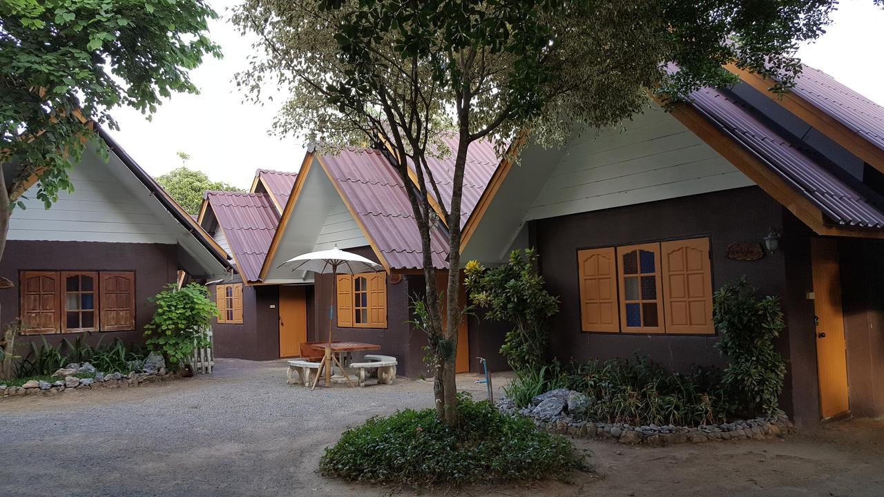 Bansuan Inthanon Resort -Classic House Chom Thong Exterior foto